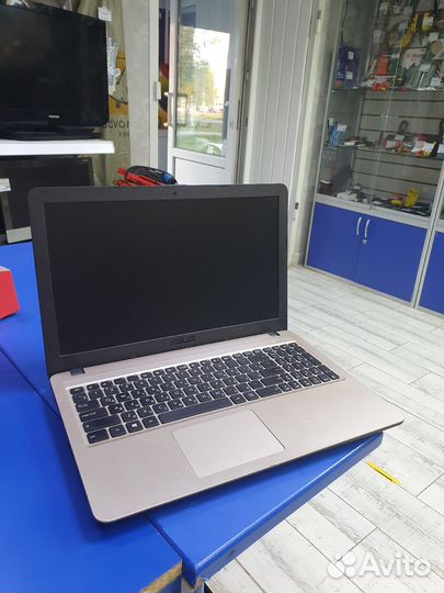 Ноутбук Asus R540Y