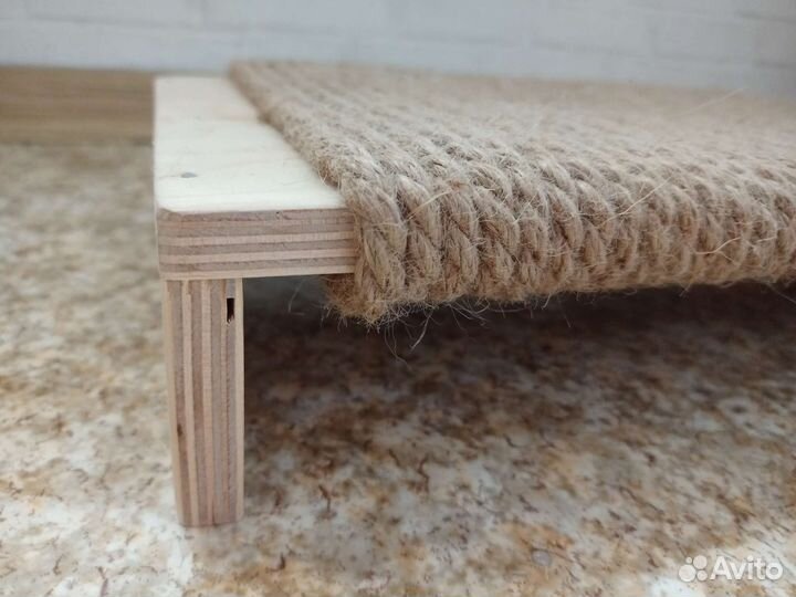 Когтеточка для кошки деревянная джутовая