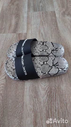 Шлепанцы Calvin Klein (черн, бел)., 8М. оригинал