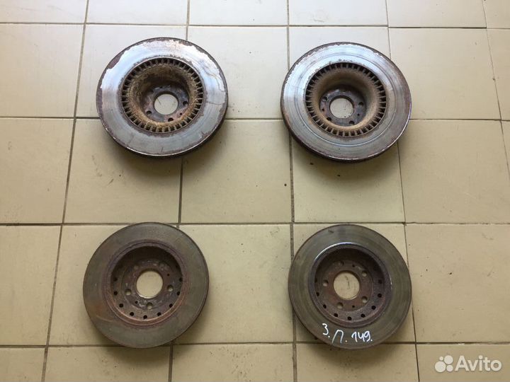 Тормозной диск audi A8 D3 quattro