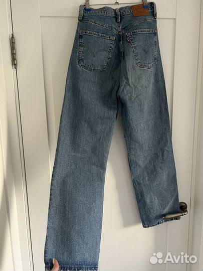 Джинсы levis