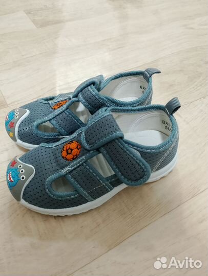 Сандалии детские для мальчиков 26