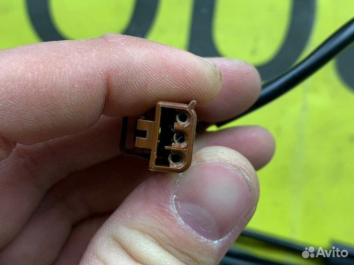 Замок двери багажника Ford Fusion хетчбэк 1.4 fxja