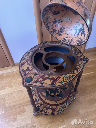 Глобус-бар напольный