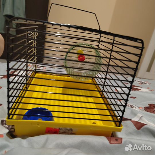 Клетка для грызунов с колесом