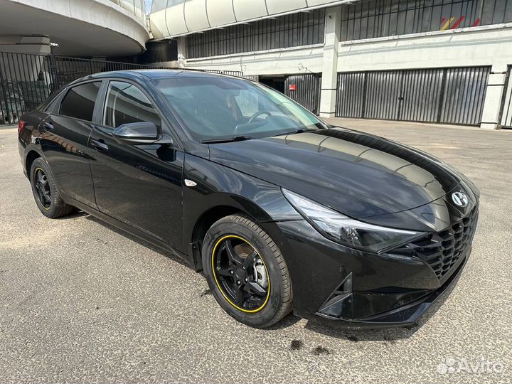 Hyundai Elantra 1.6 AT, 2021, 30 000 км