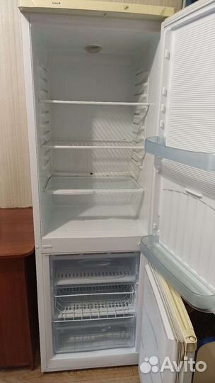 Холодильник на запчасти