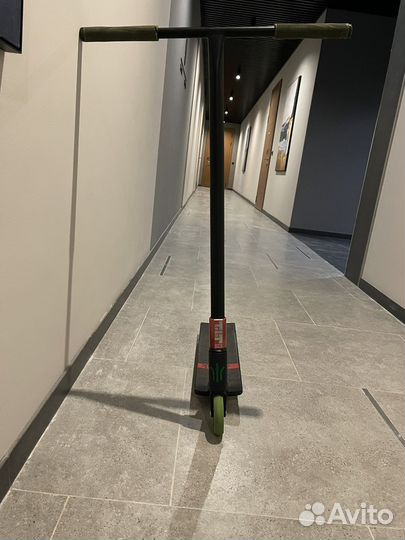 Трюковой самокат