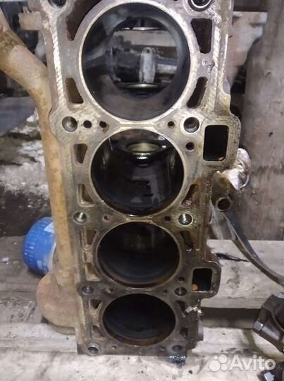 Блок цилиндров двигателя 21126