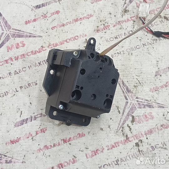 Пульт Mercedes C-Class W204