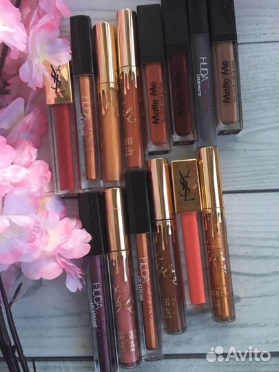 Помады остатки новые