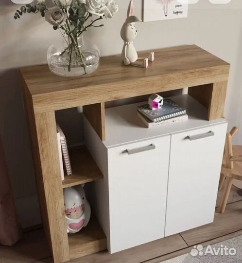 Комод для вещей с полками