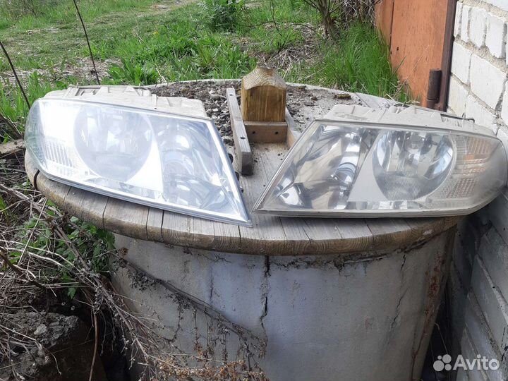 Фары передние 2 шт