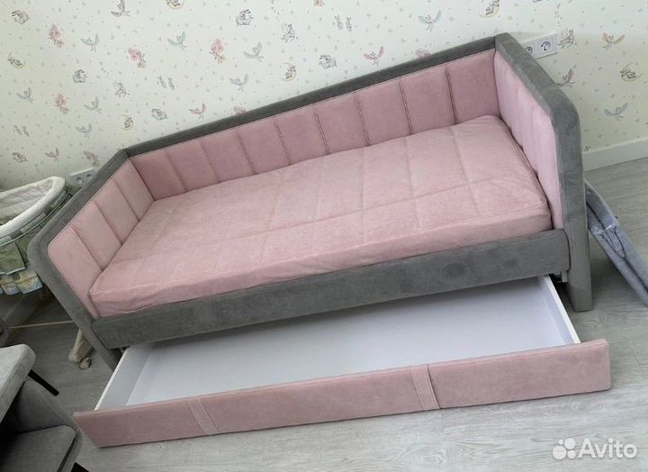 Мягкая кровать диван с ящиком ткань Teddy