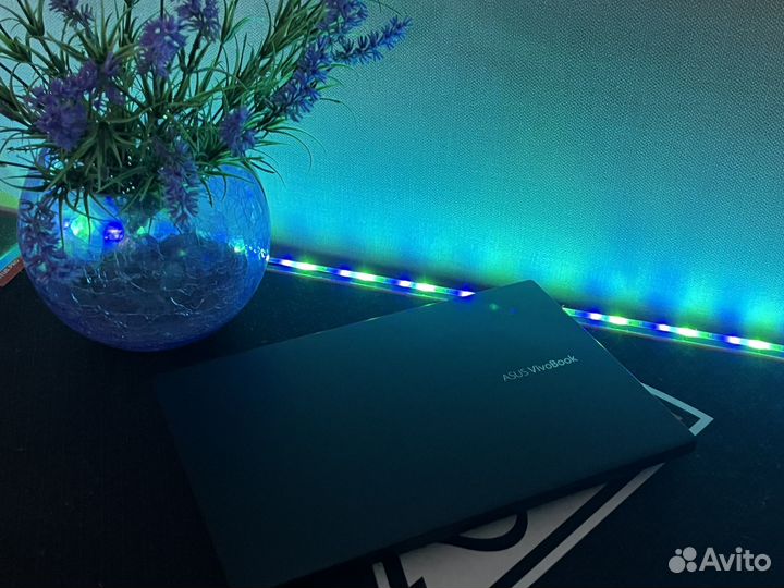 Ноутбук Asus VivoBook 14 i7-10510U/8GB/SSD 512