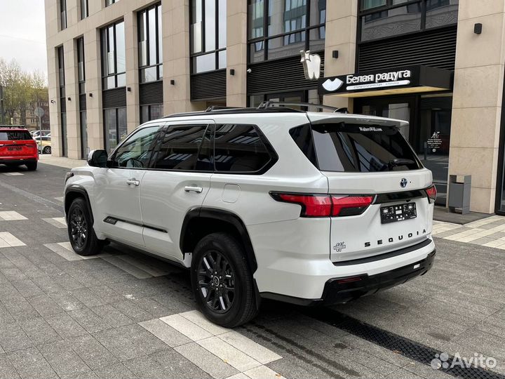 Toyota Sequoia 3.5 AT, 2023, 15 км