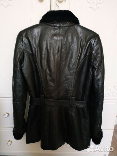 Куртка зимняя женская 42 44 размер черная