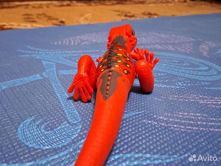 Интерактивная игрушка ящерица