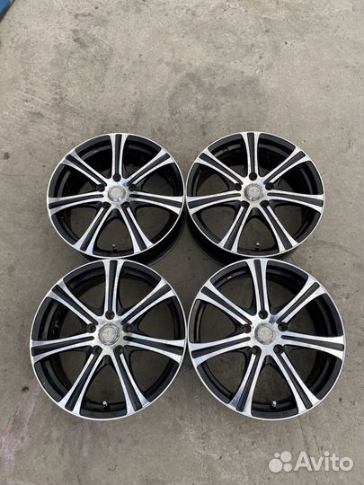 Литые диски r17 5x114 3 73.1 корейцы японцы