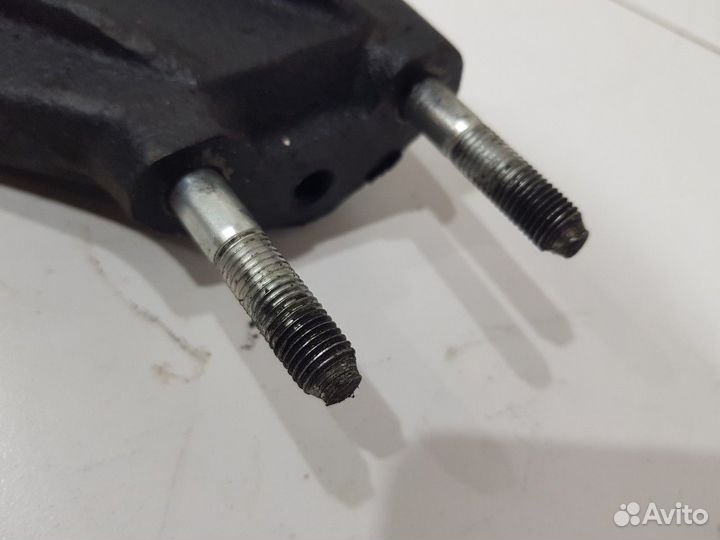 Опора двигателя правая (Chery Tiggo T11)