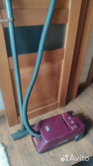 Пылесос Bosch Optima 50