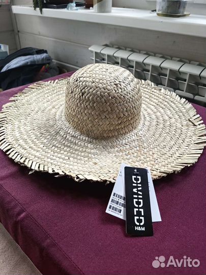 Шляпа женская соломенная