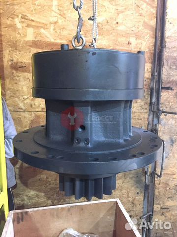 Редуктор поворота 9204194