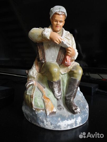 Статуэтка Тёркин. Кунгур артель. СССР 50-гг