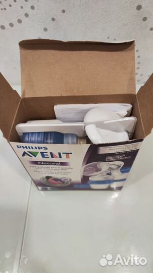 Молокоотсос ручной Philips avent с контейнерами