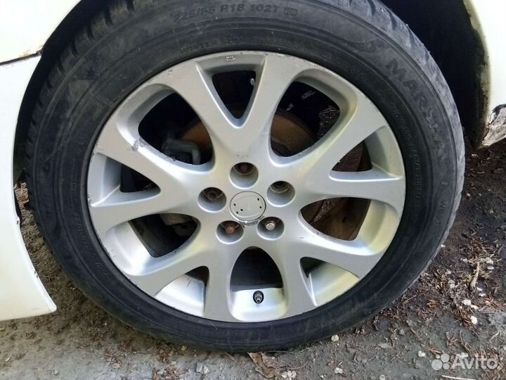 Marshal WinterCraft SUV Ice WS31 225/55 R18