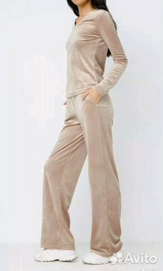 Костюм бархатный