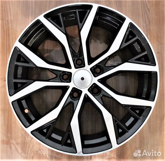 Литые диски Lege Artis R17 5*112 VW Tiguan