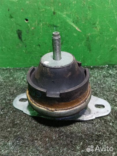 Опора (подушка) двигателя правая Citroen C5 2009