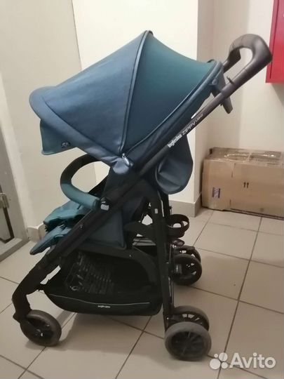 Коляска Inglesina zippy Light