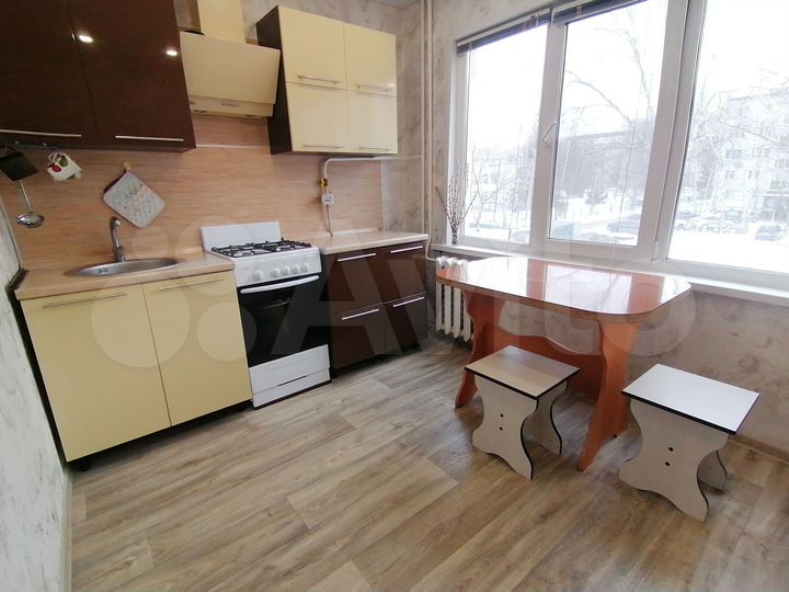 2-к. квартира, 51 м², 2/5 эт.