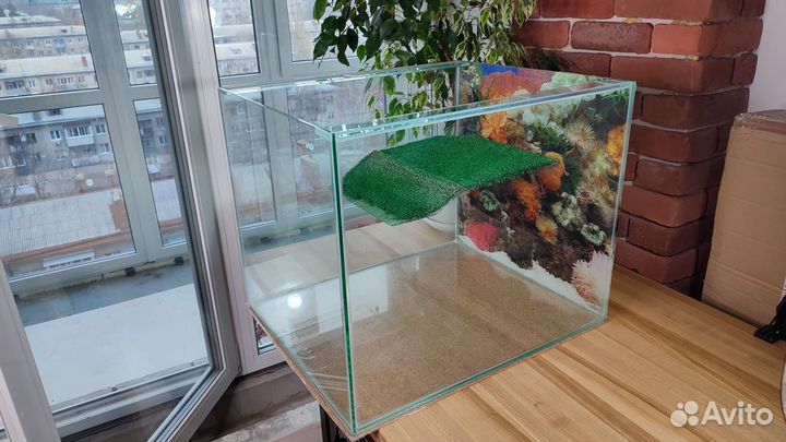 Аквариум. Аквариум для черепахи с горкой