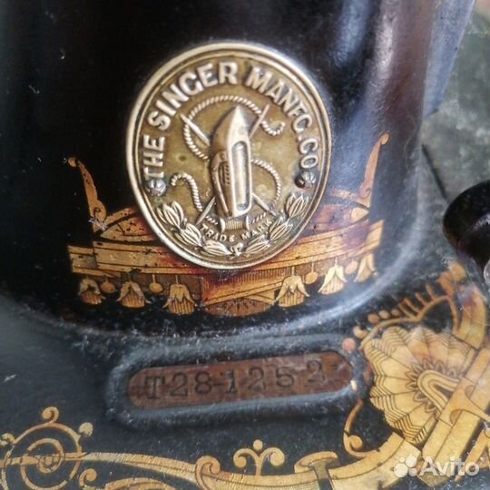 Швейная машина Singer