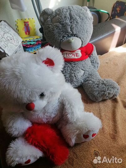 Большие плюшевые медведи
