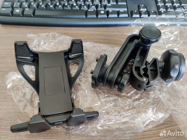 Держатель для Планшета в авто