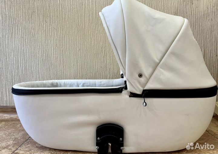 Коляска Peppy