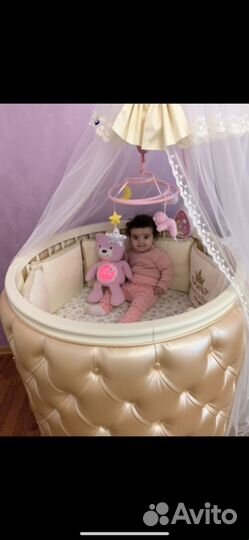 Бортики и балдахин в кроватку