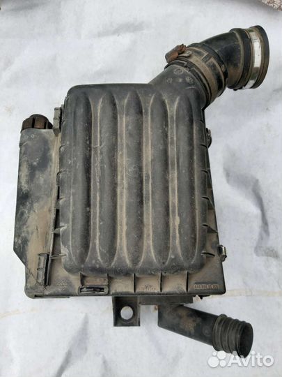 Корпус воздушного фильтра на opel corsa b