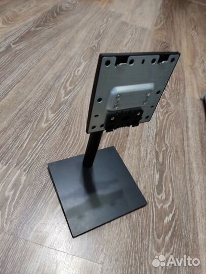 Монитор 24 дюйма