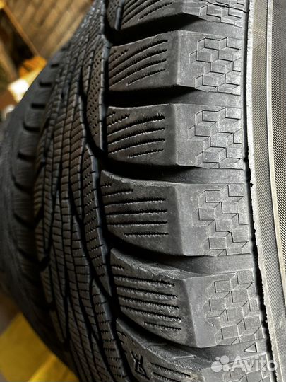 Kumho WinterCraft SUV Ice WS51 235/55 R19 105T