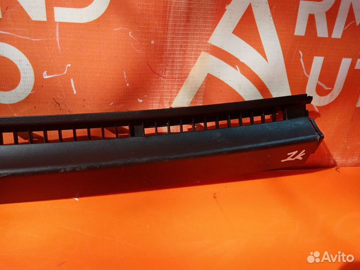 Воздуховод салона передний правый Mercedes