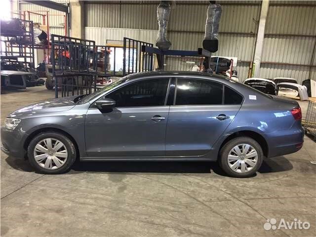 Разбор на запчасти Volkswagen Jetta 6