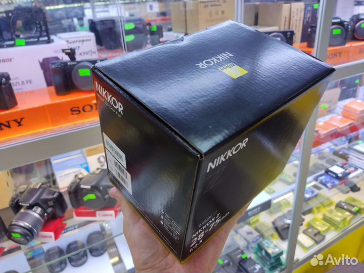 Nikon 28-75mm F/2.8 Z Nikkor новый в упаковке