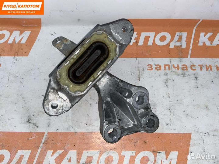 Подушка крепления двигателя левая Chevrolet Cruze