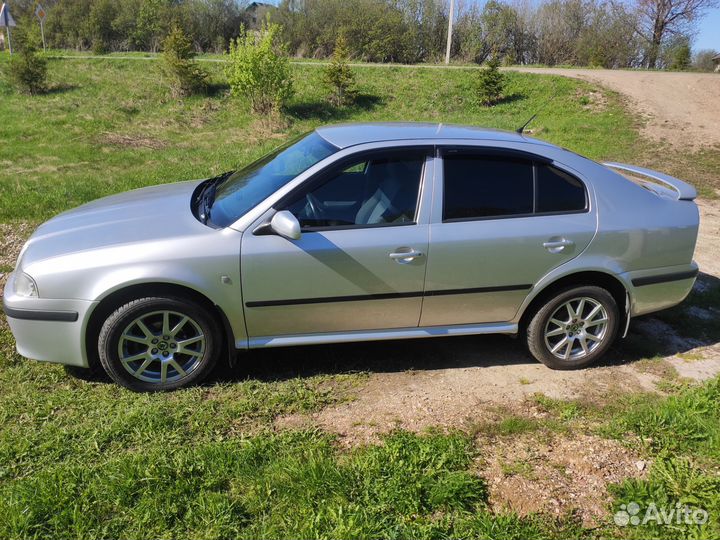 Skoda Octavia 1.6 МТ, 2007, 72 000 км