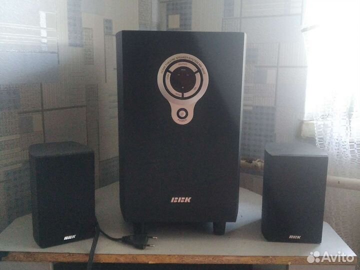 Акустические колонки bbk